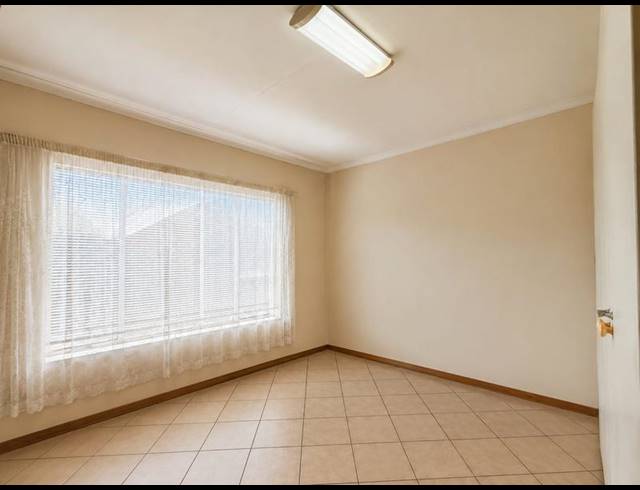4 BEDROOM PROPERTY TO RENT IN FLORAUNA